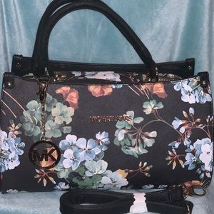 Multi Color Floral Hand/Shoulder Purse